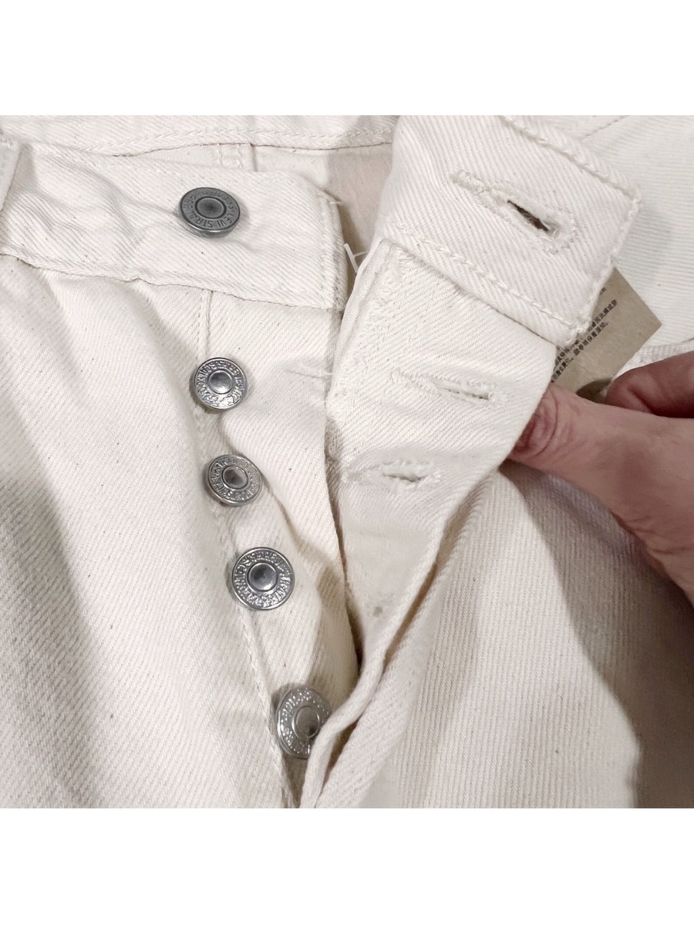 Levi’s 501 Straight Leg Butterfly Jeans 🩵🦋 - Picture 3 of 5